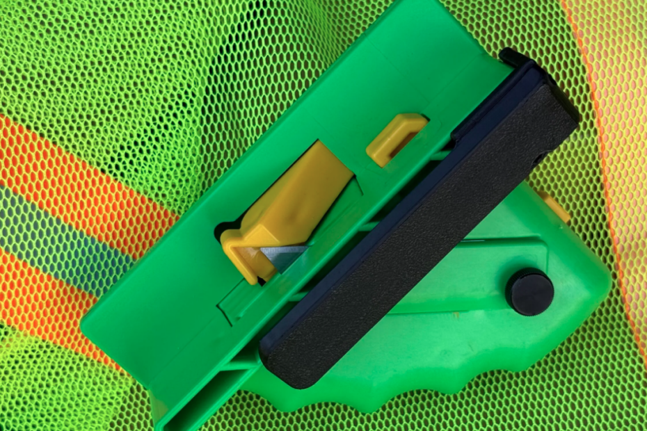 box cutter